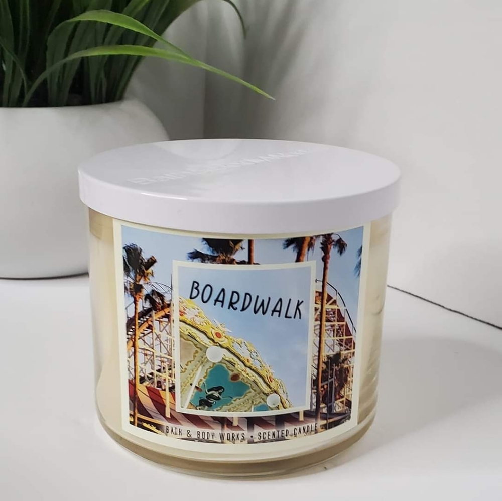 Board Walk Bath and Body Works 3 Wick Candle
